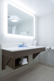 Holiday Inn Express & Suites Charlottetown