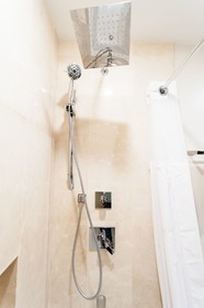 Sydney Boutique Inn & Suites