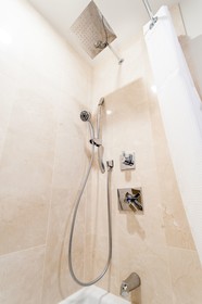 Sydney Boutique Inn & Suites