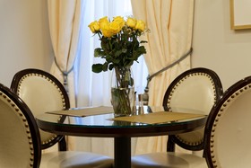 Sydney Boutique Inn & Suites