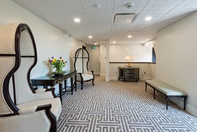 Sydney Boutique Inn & Suites
