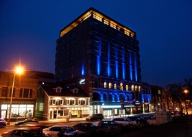 The Holman Grand Hotel