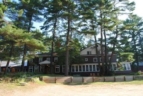 Pine Lodge