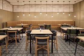 Hyatt Place Montreal Airport