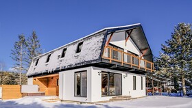 Station Farmhouse Tremblant
