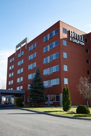 Hotel Le Dauphin Montreal-Longueuil