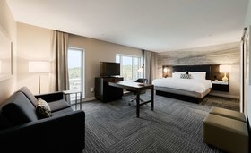 Hampton Inn & Suites by Hilton Quebec City /Saint-Romuald
