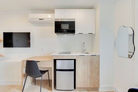 Annexe Hotel
