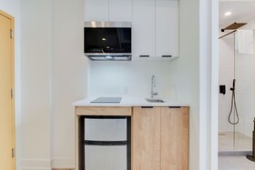 Annexe Hotel