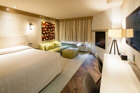 Le Chabrol Hotel & Suites