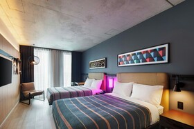 Moxy Montreal Downtown