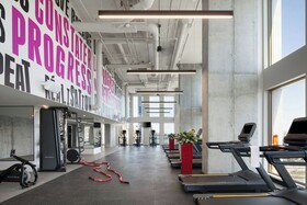Moxy Montreal Downtown