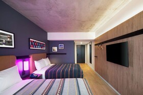 Moxy Montreal Downtown