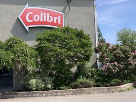 Super 8 by Wyndham Montreal