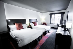 Grand Times Hotel Quebec City Airport
