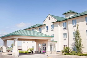 Ramada Estevan
