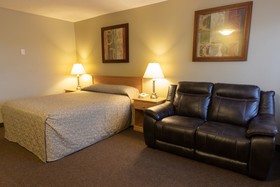 Best Canadian Motor Inn Lloydminster