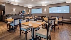 Best Western Plus Eastgate Inn & Suites