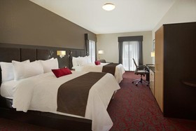 Best Western Plus Eastgate Inn & Suites