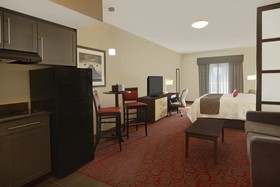 Best Western Plus Eastgate Inn & Suites