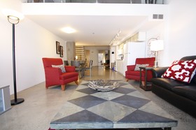 Downtown Loft Style Condo Heated Parking