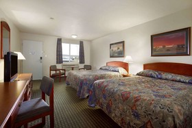 Travelodge Hotel by Wyndham Weyburn