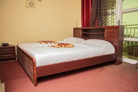 La Joie Plazza Hotel