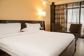 O'Bwira Hotels & Resorts
