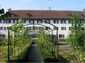 Kloster Dornach