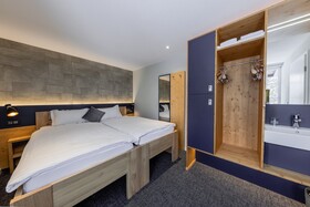 Villars Lodge