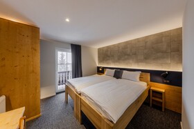 Villars Lodge
