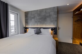 Villars Lodge