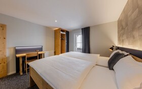 Villars Lodge