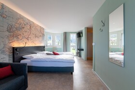 Emma's Hotel Bed & Breakfast