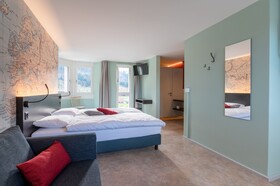 Emma's Hotel Bed & Breakfast