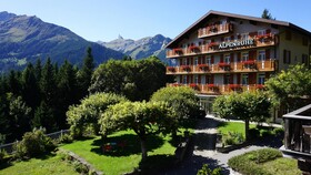 Hotel Alpenruhe-Vintage Design Hotel