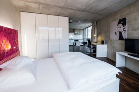 Hotel Apart Welcoming I Urban Feel I Design