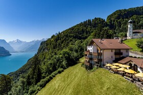 Hotel und Naturhaus Bellevue