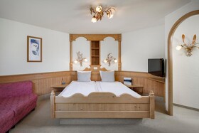 Hotel und Naturhaus Bellevue