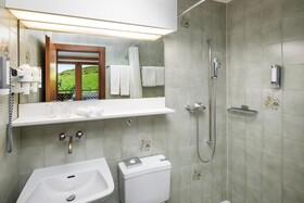 Hotel und Naturhaus Bellevue