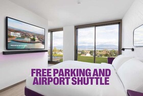 Yotel Geneva Lake