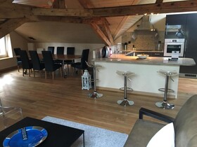 Chez Maman Boutique-Hotel & Restaurant