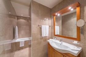 Hotel Century Genève