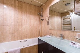 Hotel Century Genève