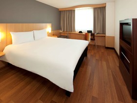 ibis Geneve Centre Nations