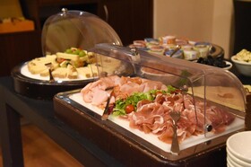 International & Terminus