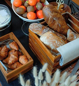 International & Terminus