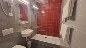 International & Terminus