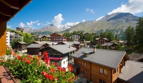 Artemis Easy Stay Hotel