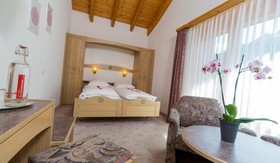Artemis Easy Stay Hotel